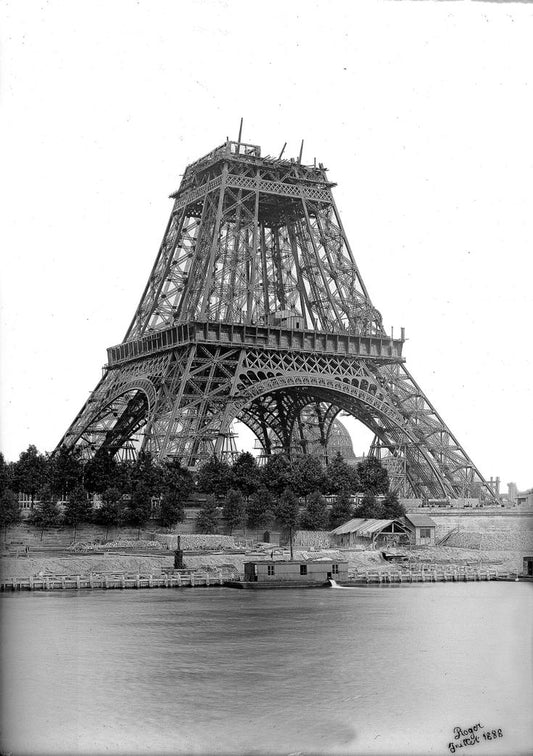 The Construction of the Eiffel Tower: A Parisian Icon